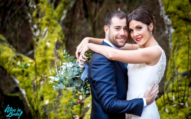 Fotógrafos de bodas y postbodas en Logroño, La Rioja. Fotos en la naturaleza