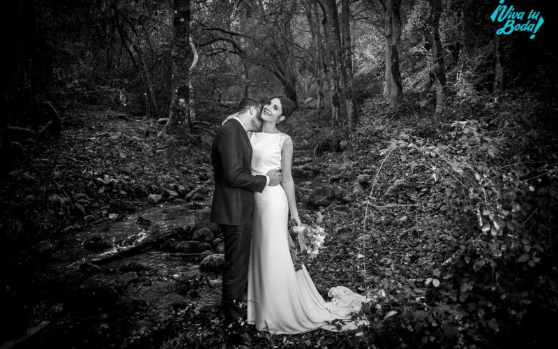 Fotógrafos de bodas y postbodas en Logroño, La Rioja. Fotos en la naturaleza