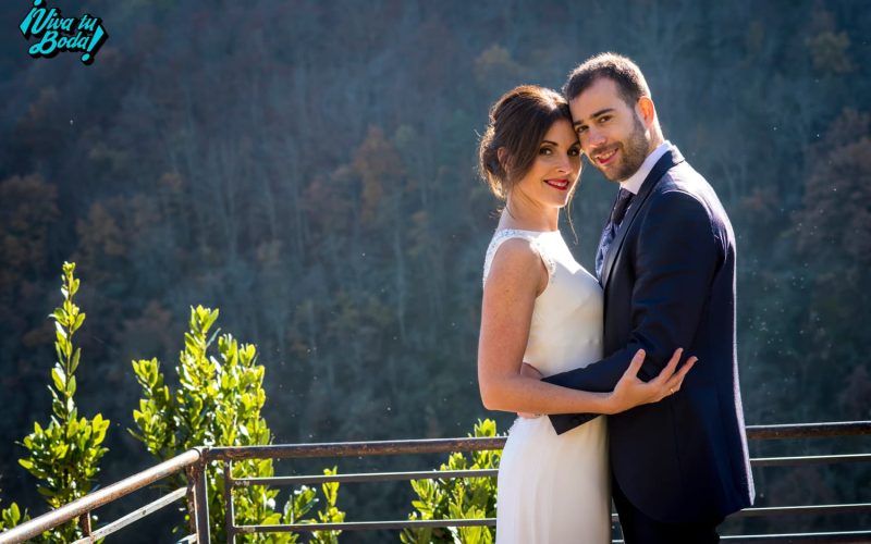 Fotógrafos de bodas y postbodas en Logroño, La Rioja. Fotos en la naturaleza